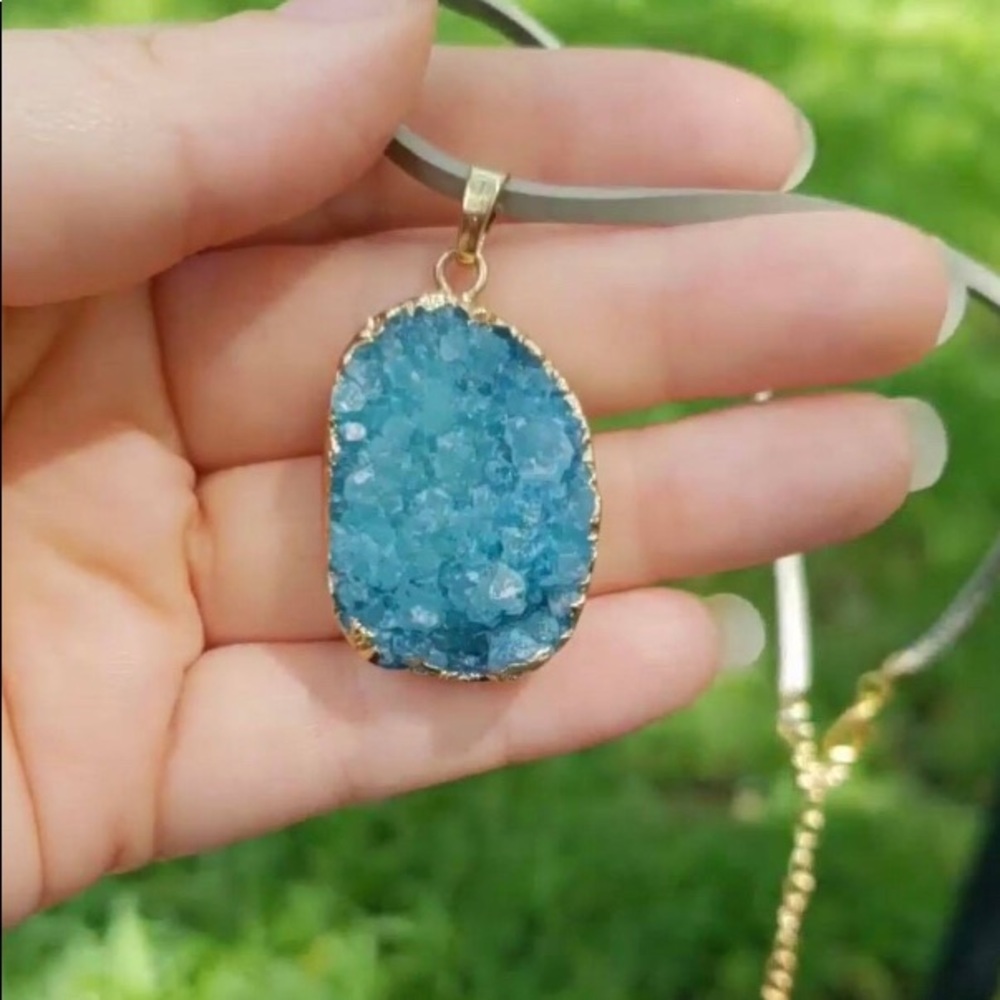 Gray blue gold crystal choker